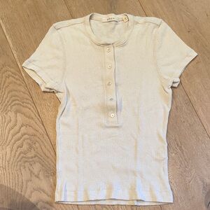 Doen tee worn once size S